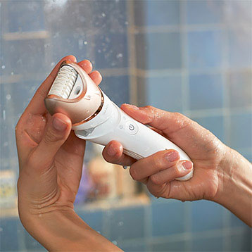 Cleaning the Epilator